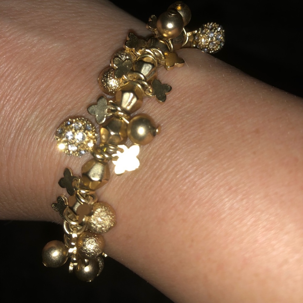 Gold bracelet